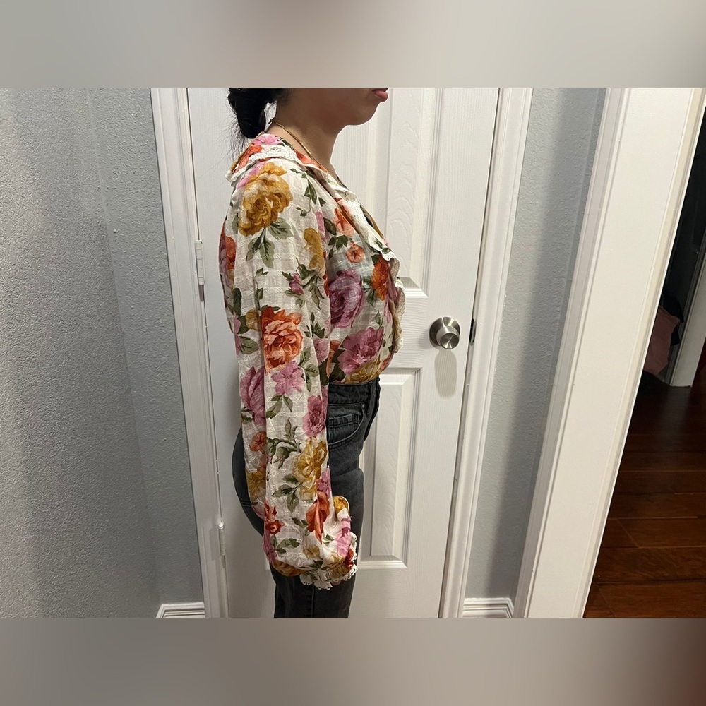 Show Me Your MuMu Fall Multicolor Floral Blouse - Picture 14 of 14